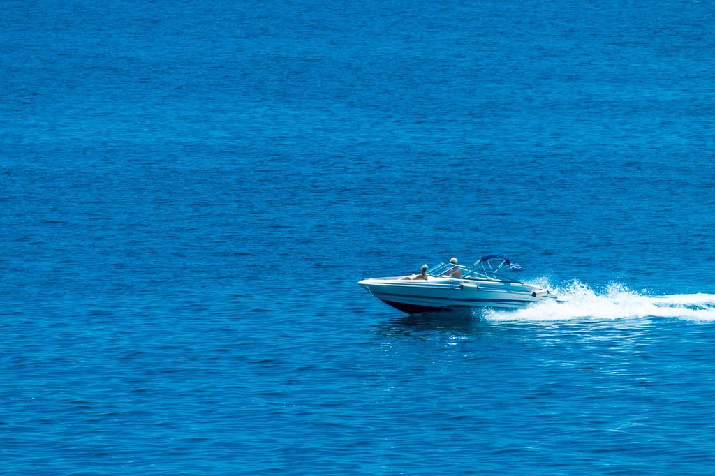 Krouzeri Beach Apartments Nisaki  Bilik gambar