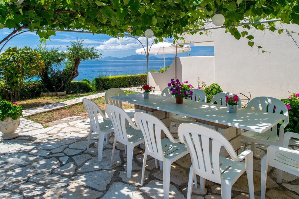 Krouzeri Beach Apartments Nisaki  Bilik gambar