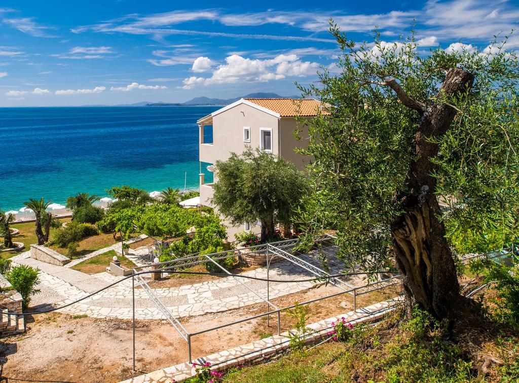 Krouzeri Beach Apartments Nisaki  Bilik gambar