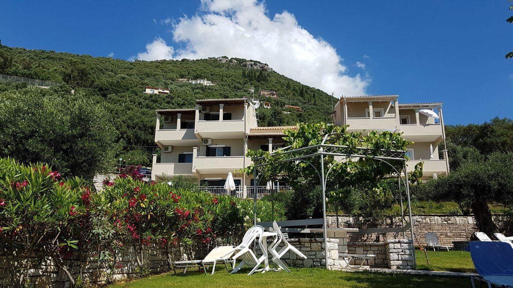 Krouzeri Beach Apartments Nisaki  Luaran gambar